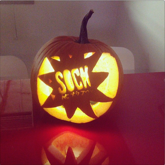 8 Simple Halloween Tricks From Sock It to Me