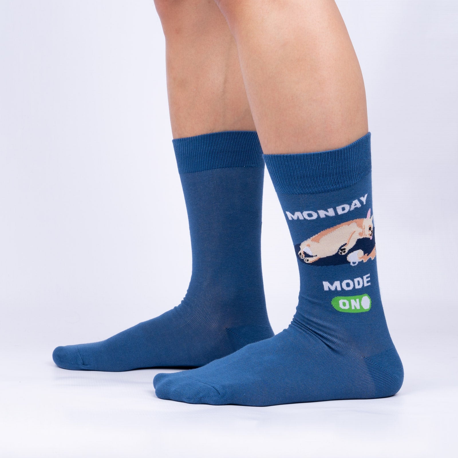 Monday Mode, On Men's Crew Socks