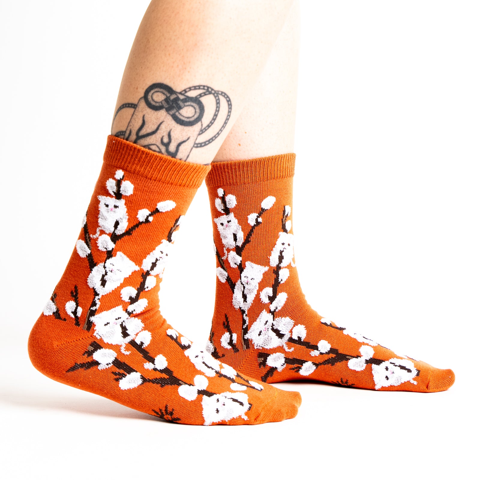 Kitten Willows Crew Socks